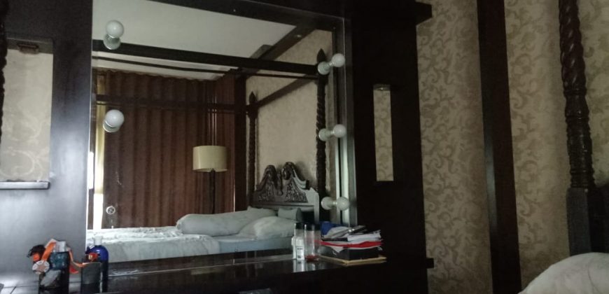 Rumah Hook di dalam Cluster Exclusive