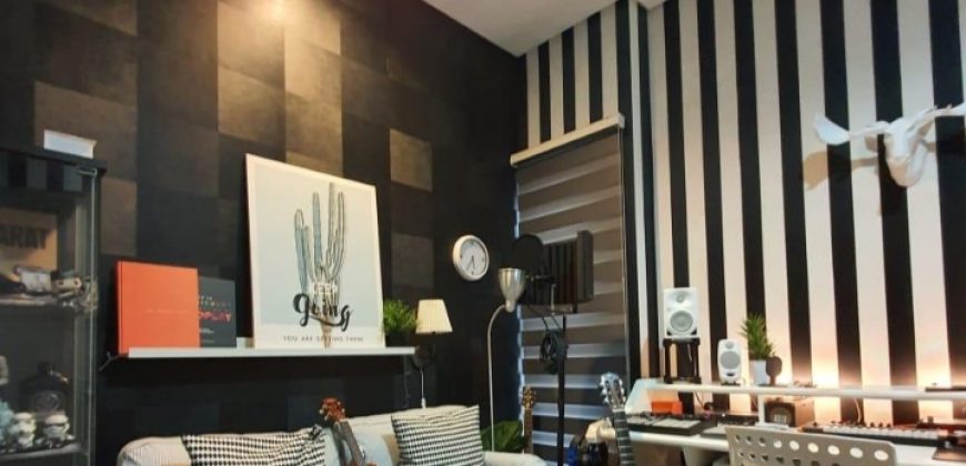 Semi Furnished Townhouse at Lebak Bulus