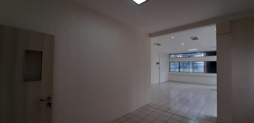 Kantor Siap Pakai Rukan 3 Lantai + Kantor Lokasi Strategis Letjen Suprapto Jakarta Pusat